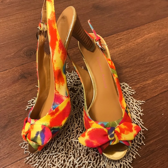 Multicolor Etienne Aigner heels size 6 - Picture 3 of 7